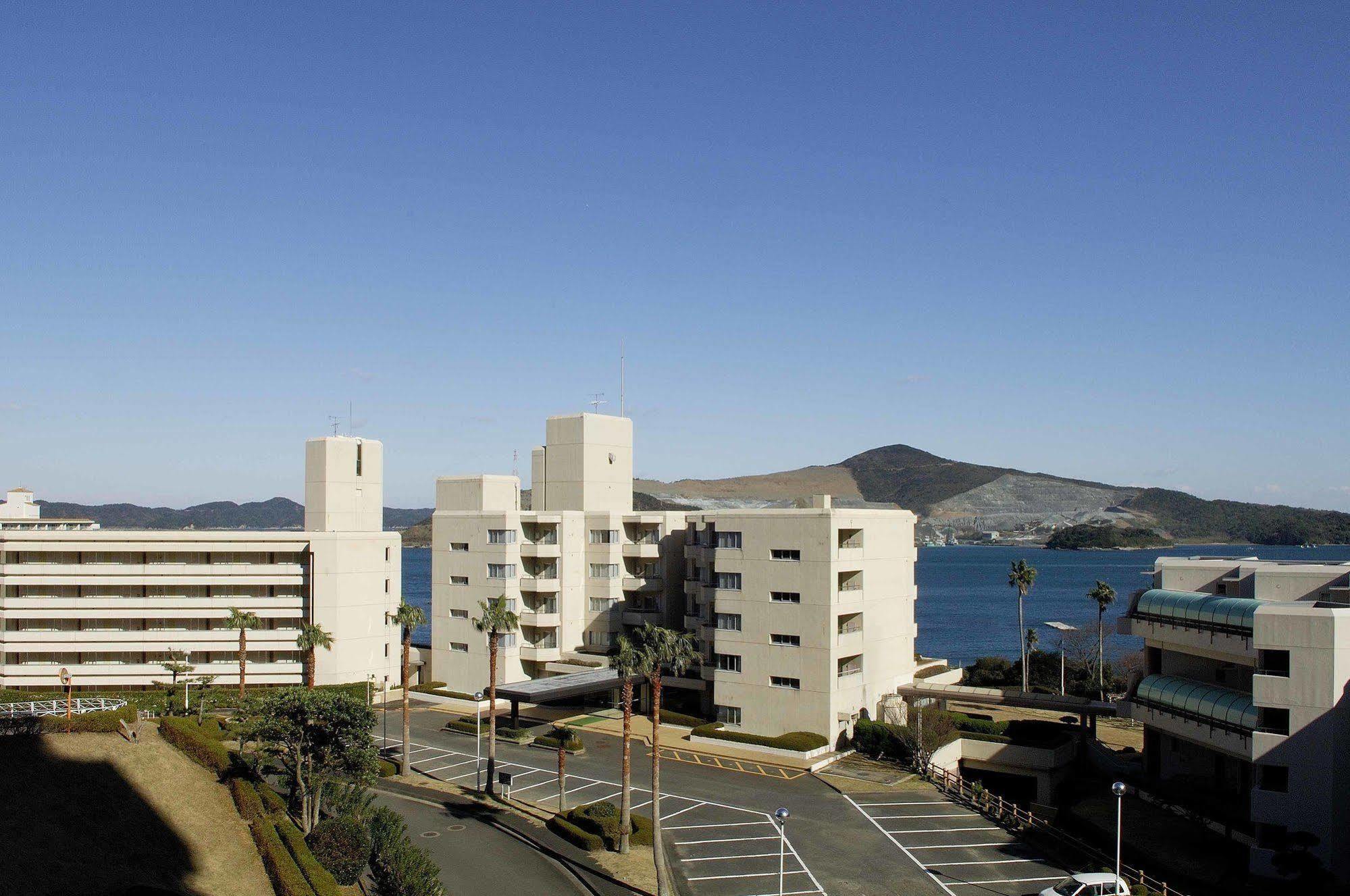 Hotel Wisterian Life Club Toba Exterior foto